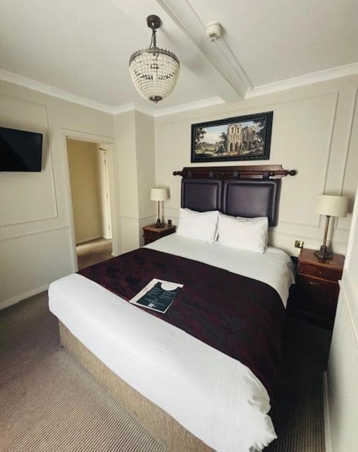 Inn The By Greene King 3*